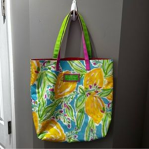 Lilly Pulitzer for Estée Lauder Lemon Print Tote Bag